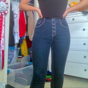 skinny jeans
